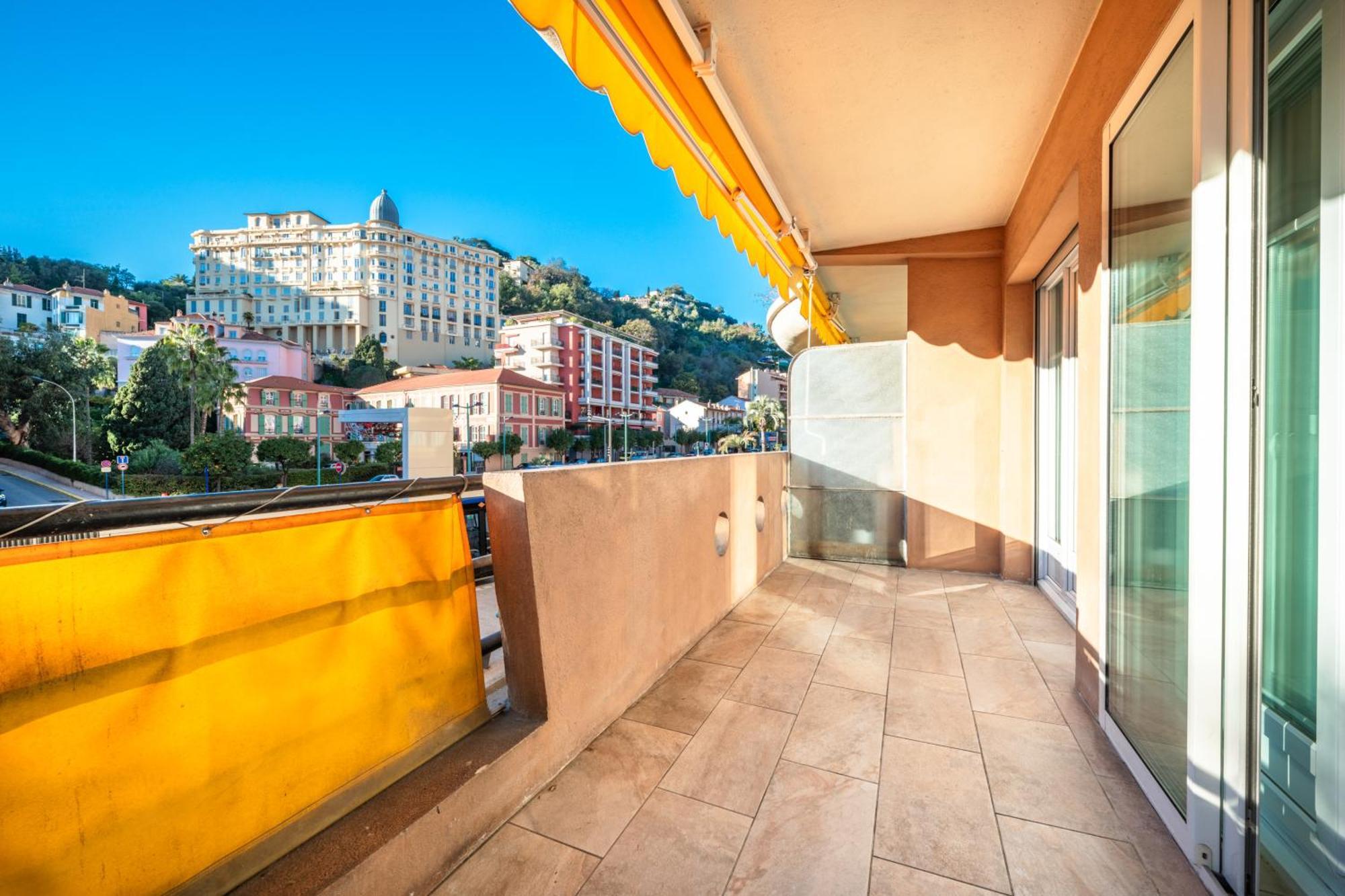 Castel 2 Studio Au Centre Ville De Menton Gare Sncf Экстерьер фото
